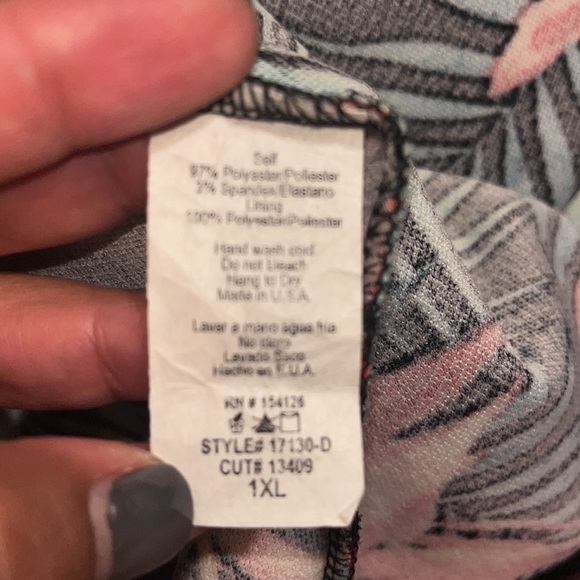 Haute Fox size 1X Tropical Flower Flare Dress - Picture 8 of 8